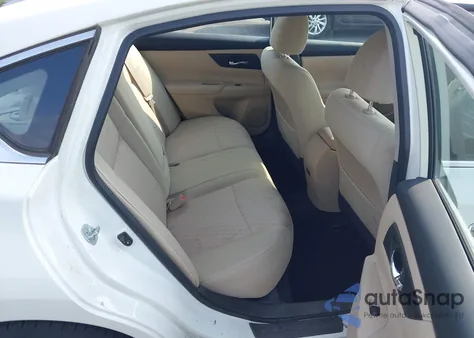 2017 Nissan Altima 2.5 S из США, поврежденный, VIN 1N4AL3AP3HC136356